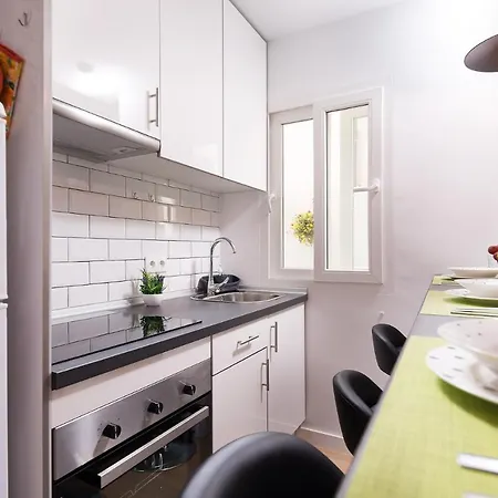 Cozy 3 Bed In The Heart Of * Alicante