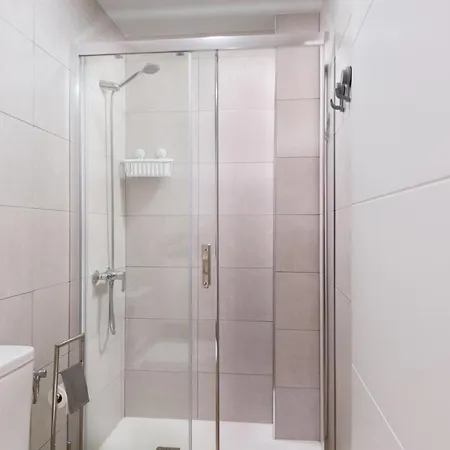 Cozy 3 Bed In The Heart Of * Alicante