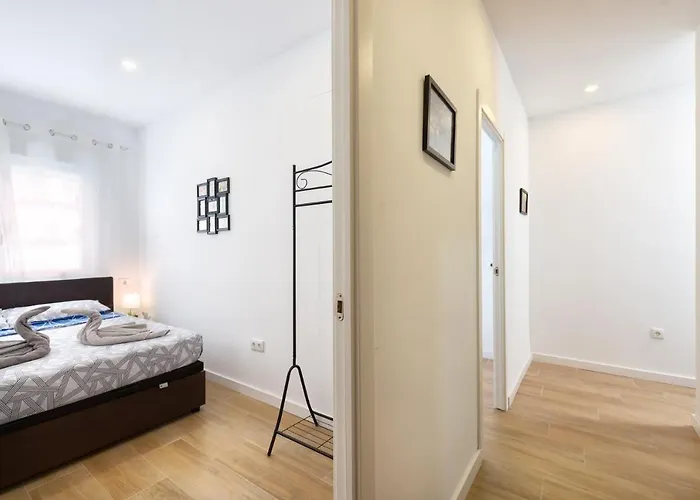 Апартаменты Cozy 3 Bed In The Heart Of Аликанте