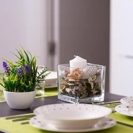 Cozy 3 Bed In The Heart Of Apartament